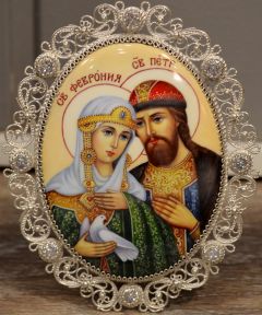 Икона из финифти Петр и Феврония с фианитами №77 (Размер 9х10.5 см)