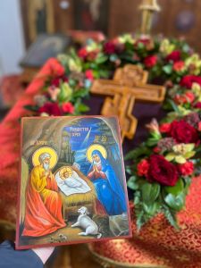 Рукописная икона Рождество Христово 8 (Размер 17*21 см)