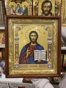 Рукописная икона Спас Вседержитель с резьбой 67
